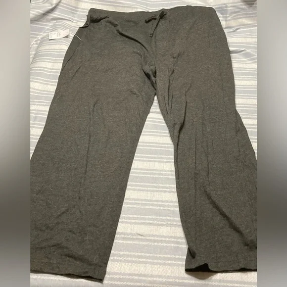 NWT Croft & Barrow charcoal gray “The Knit Sleep Pants.” - Picture 4 of 5